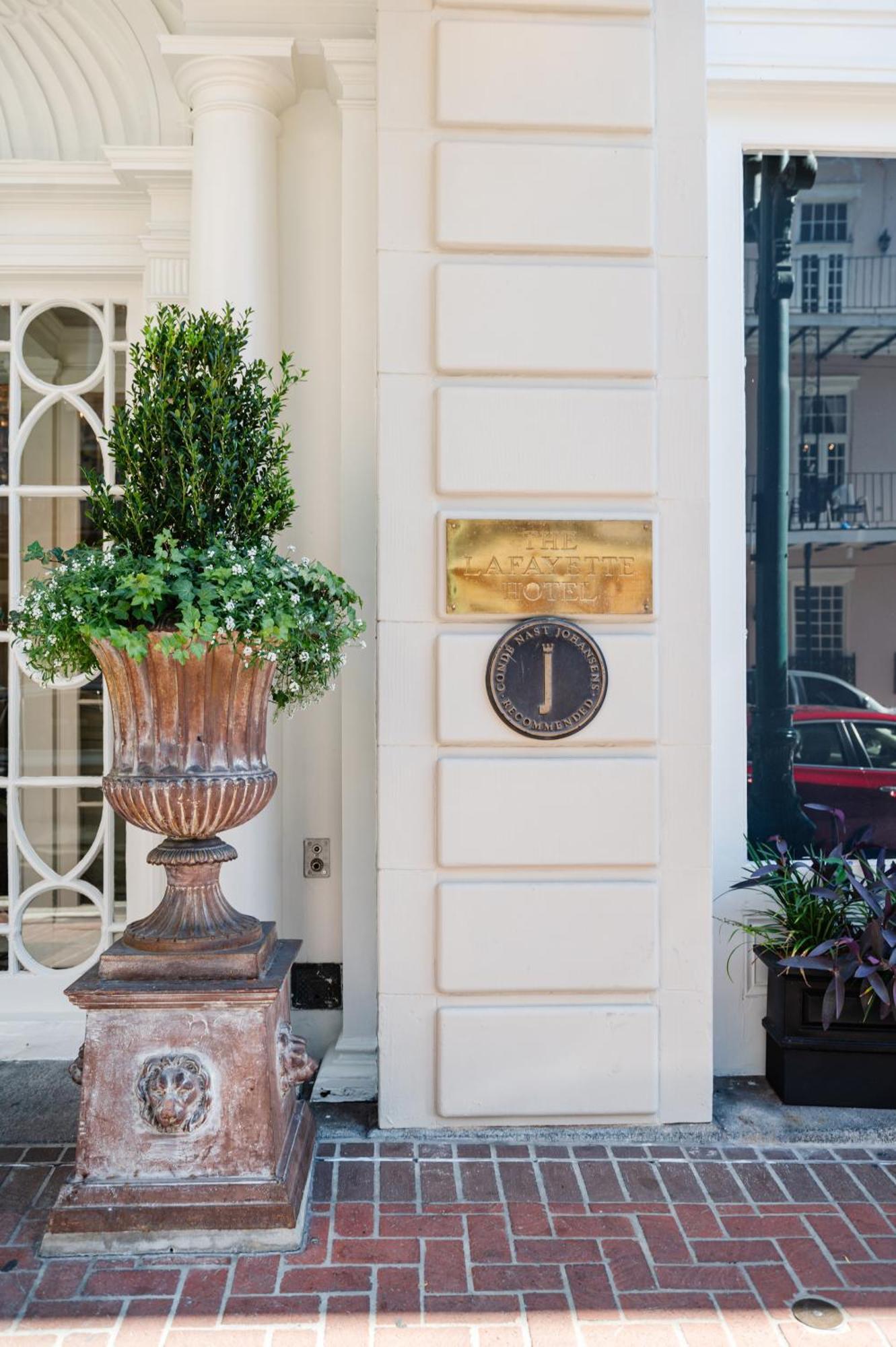 The Lafayette New Orleans By Kasa Hotel Екстериор снимка