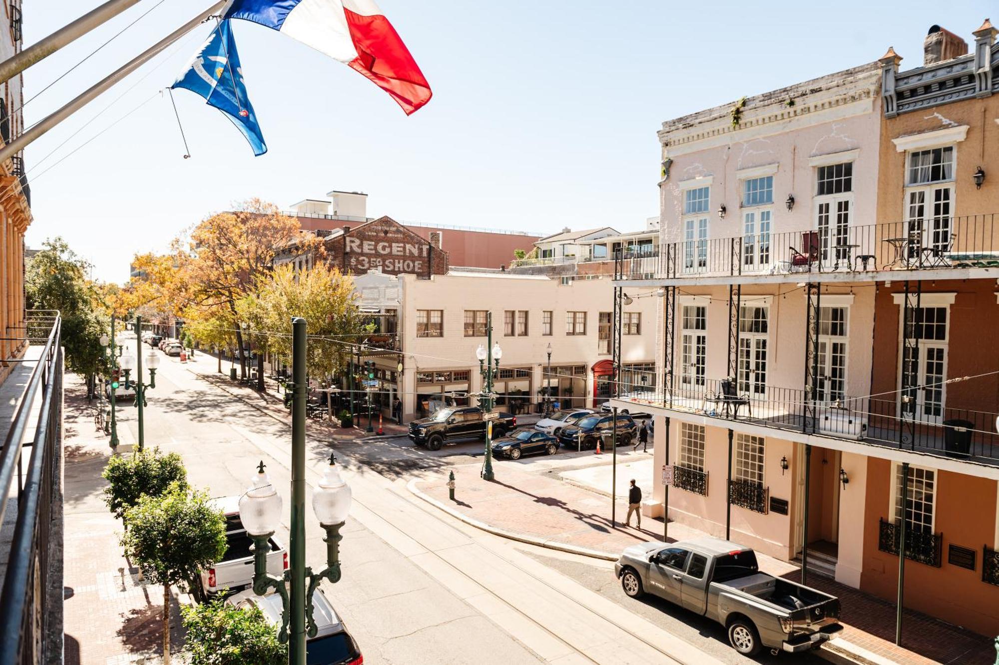 The Lafayette New Orleans By Kasa Hotel Екстериор снимка