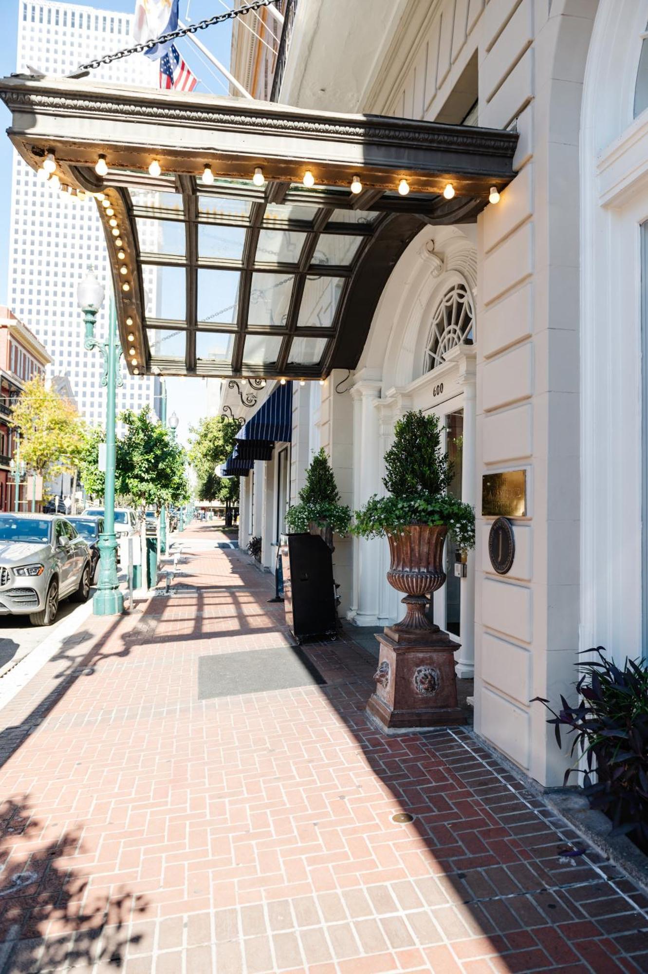 The Lafayette New Orleans By Kasa Hotel Екстериор снимка