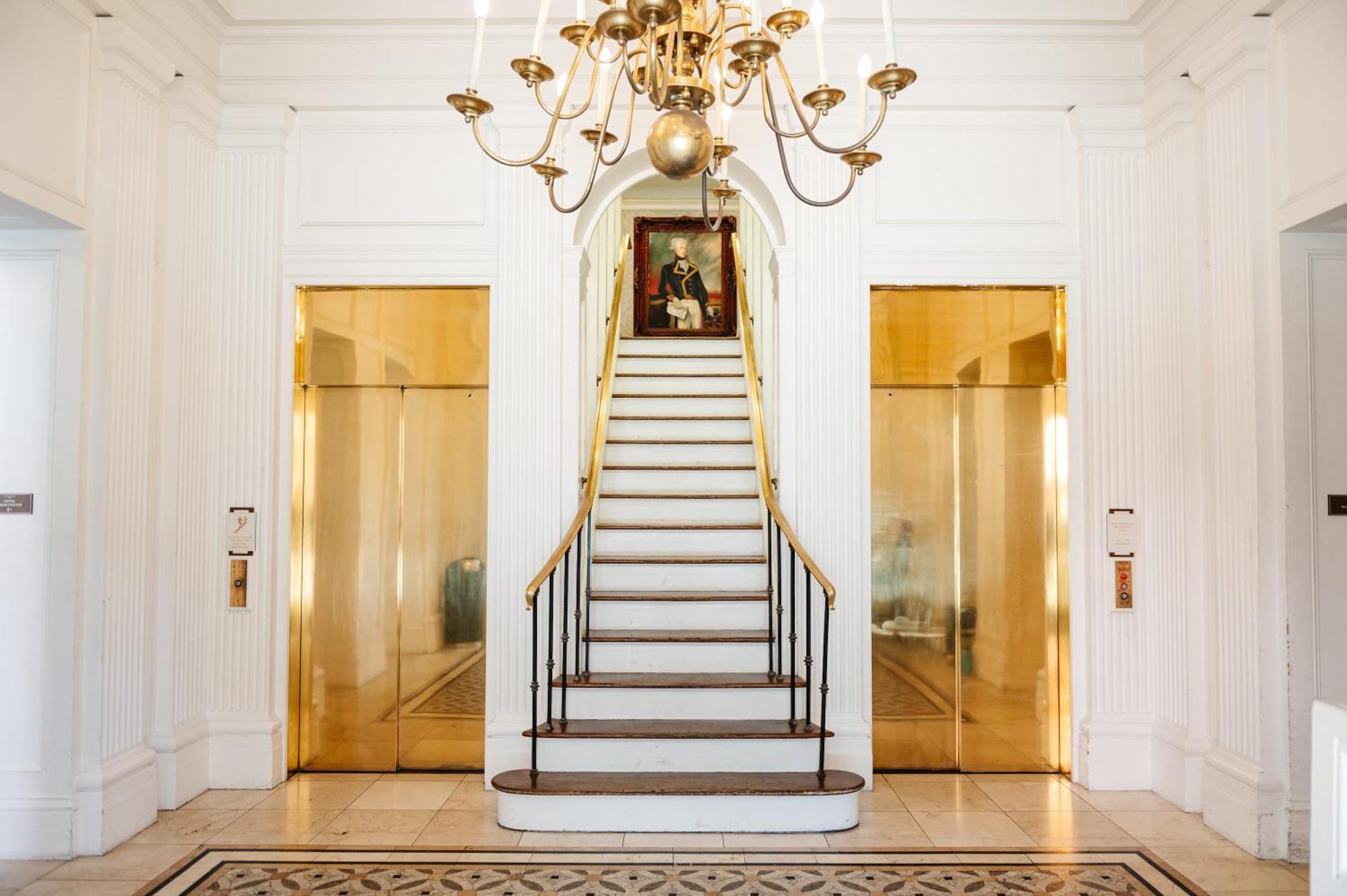 The Lafayette New Orleans By Kasa Hotel Екстериор снимка