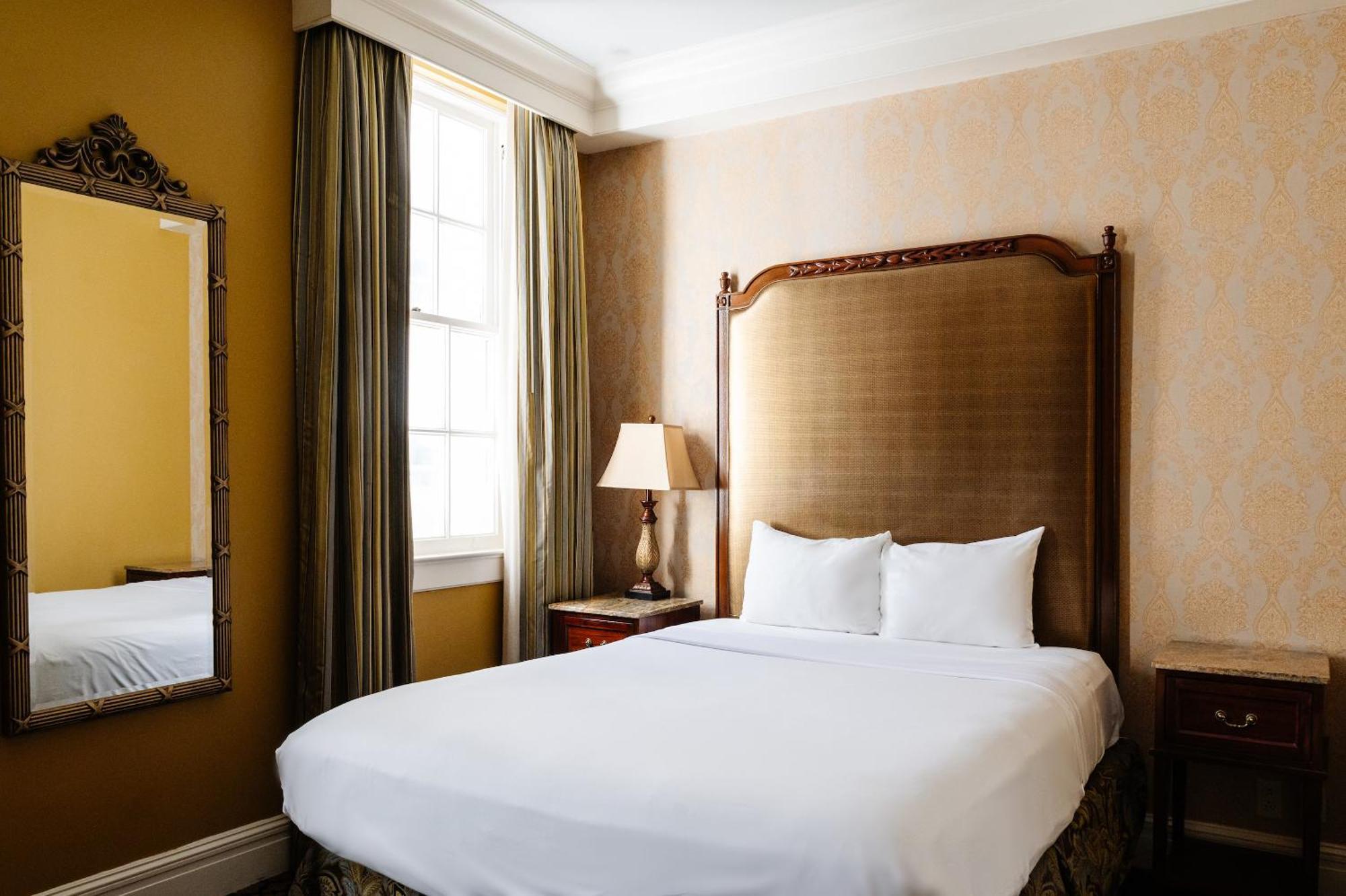 The Lafayette New Orleans By Kasa Hotel Екстериор снимка